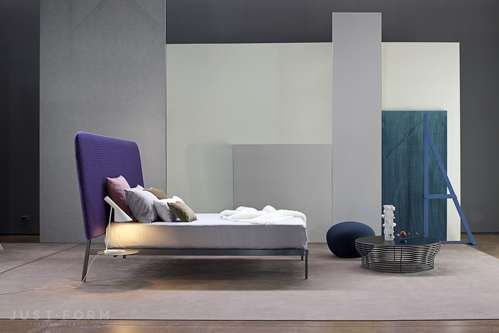 Кровать Contrast Bed фабрика Bonaldo фотография № 1