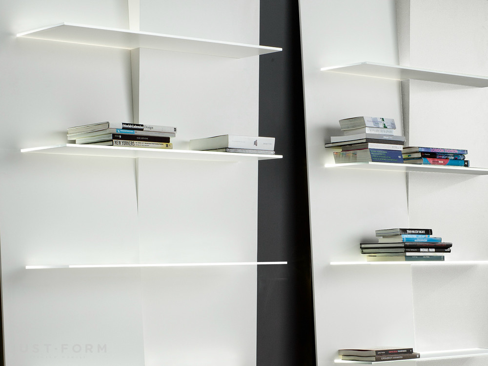 Книжный шкаф Up And Down Light фабрика Bonaldo фотография № 2
