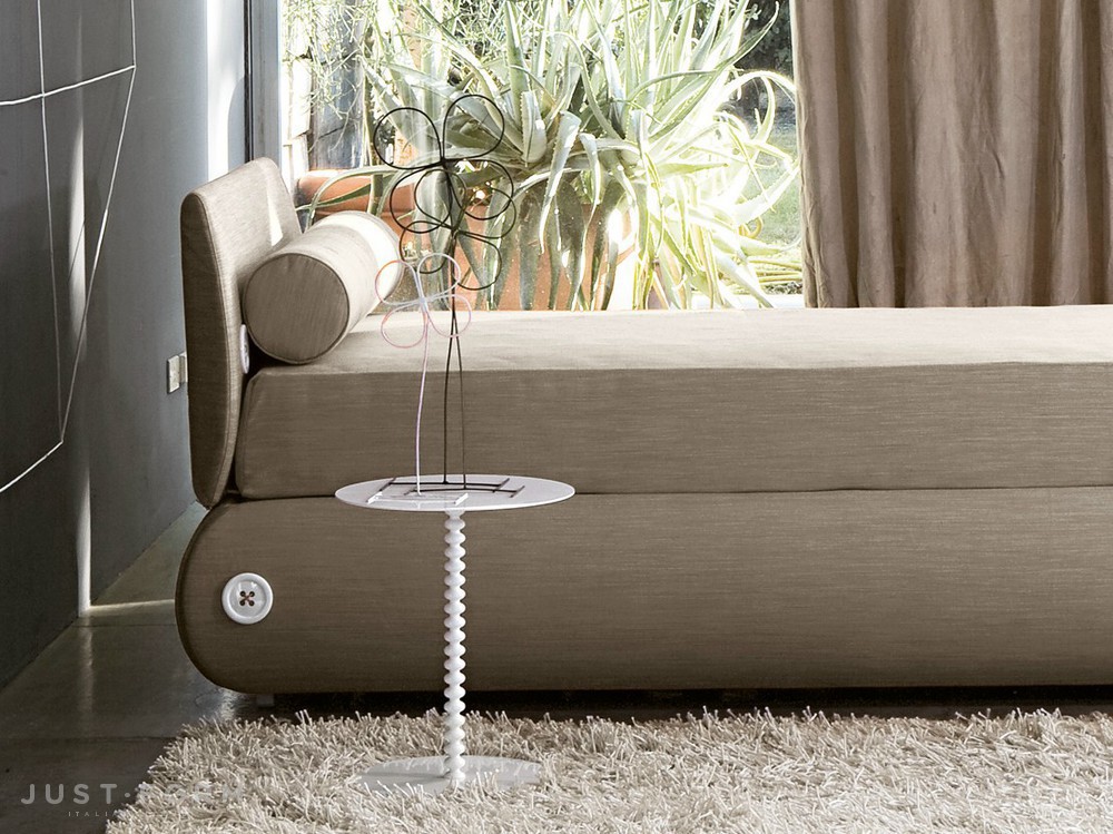 Столик Harry Fortuny Vanity фабрика Bonaldo фотография № 3