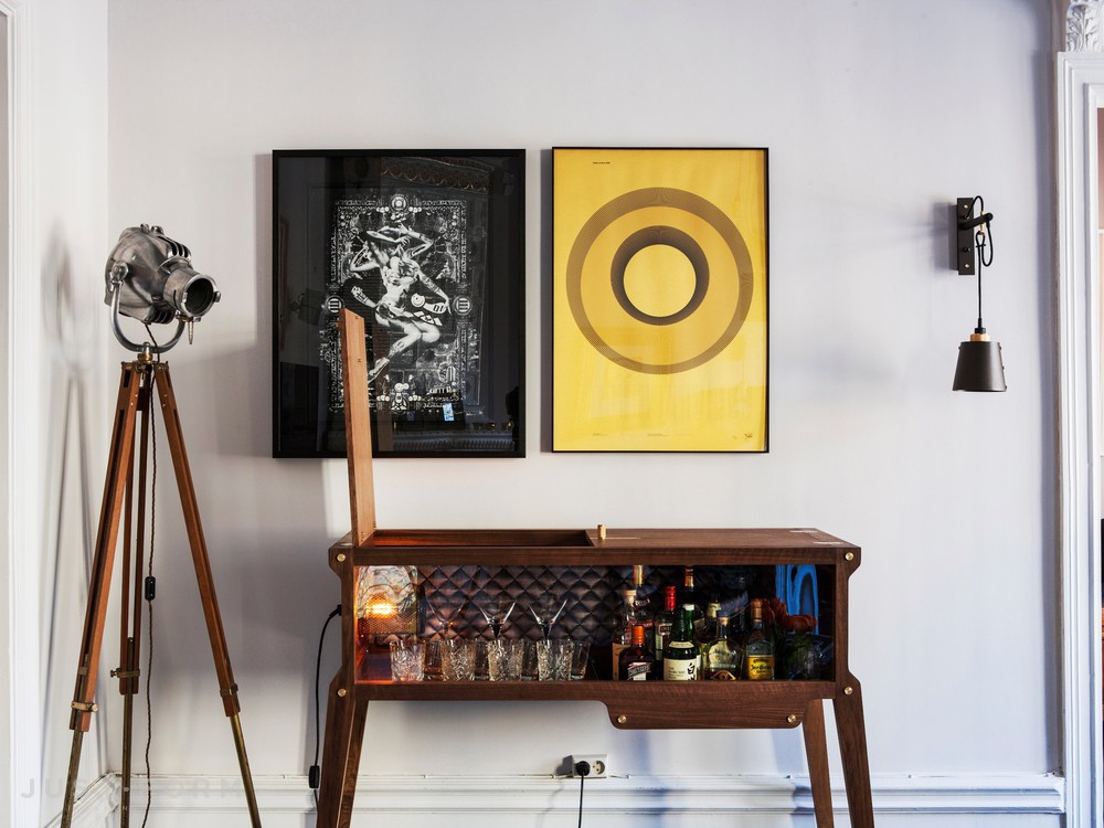 Бра Hooked Wall / Small / Graphite / Brass фабрика Buster + Punch фотография № 4