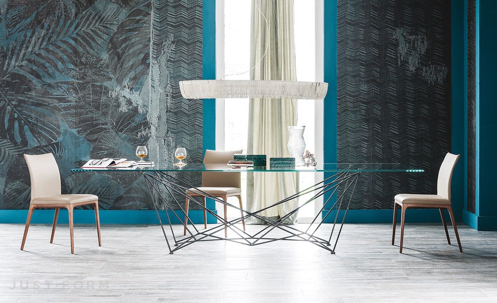 Стеклянный стол Gordon фабрика Cattelan Italia фотография № 4
