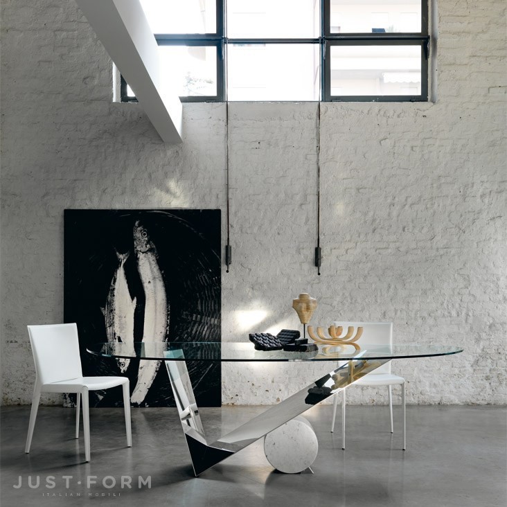 Стеклянный стол Valentinox фабрика Cattelan Italia фотография № 4