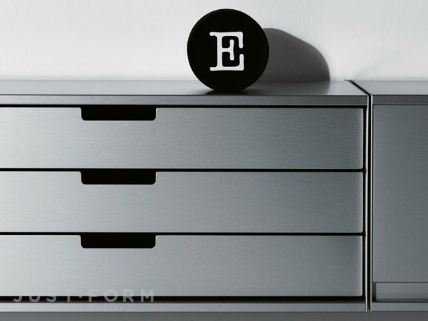 Книжный шкаф 606Universal Shelving System фабрика De Padova фотография № 3