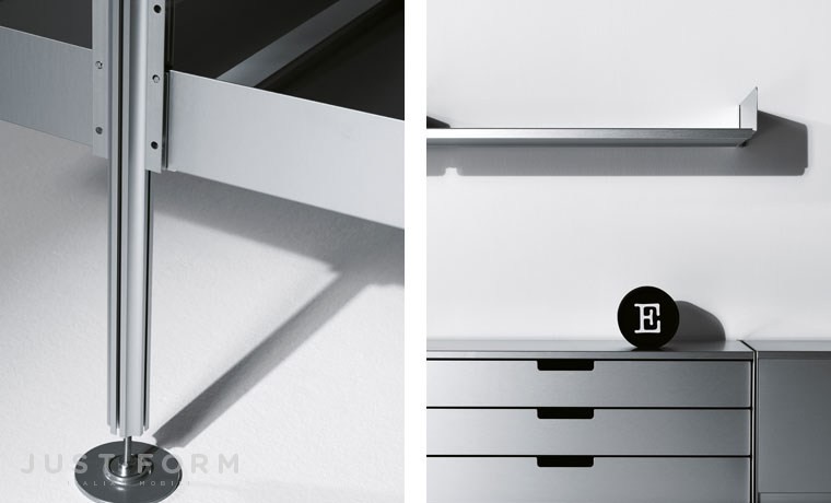 Книжный шкаф 606Universal Shelving System фабрика De Padova фотография № 1
