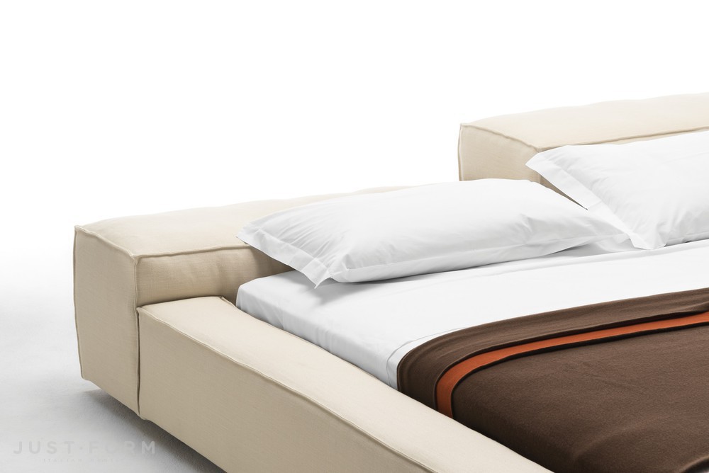 Кровать Extrasoft фабрика Living Divani фотография № 2
