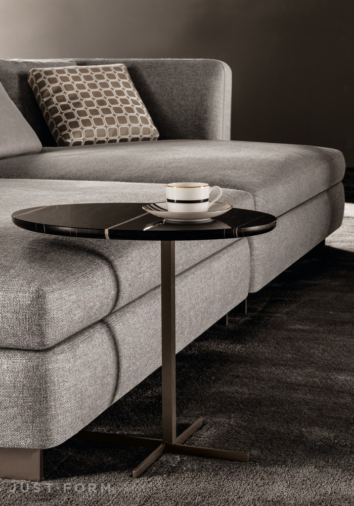 Столик Joy“Jut Out” фабрика Minotti фотография № 2