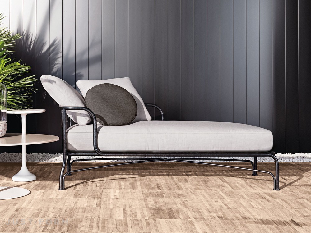 Садовая кровать Le Parc Chaise Longue фабрика Minotti фотография № 1