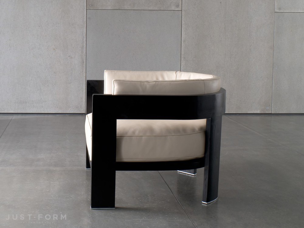 Кресло Warhol Black Lac. фабрика Minotti фотография № 3