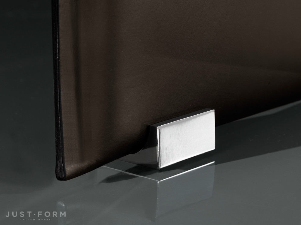Кресло Luggage Armchair фабрика Minotti фотография № 6