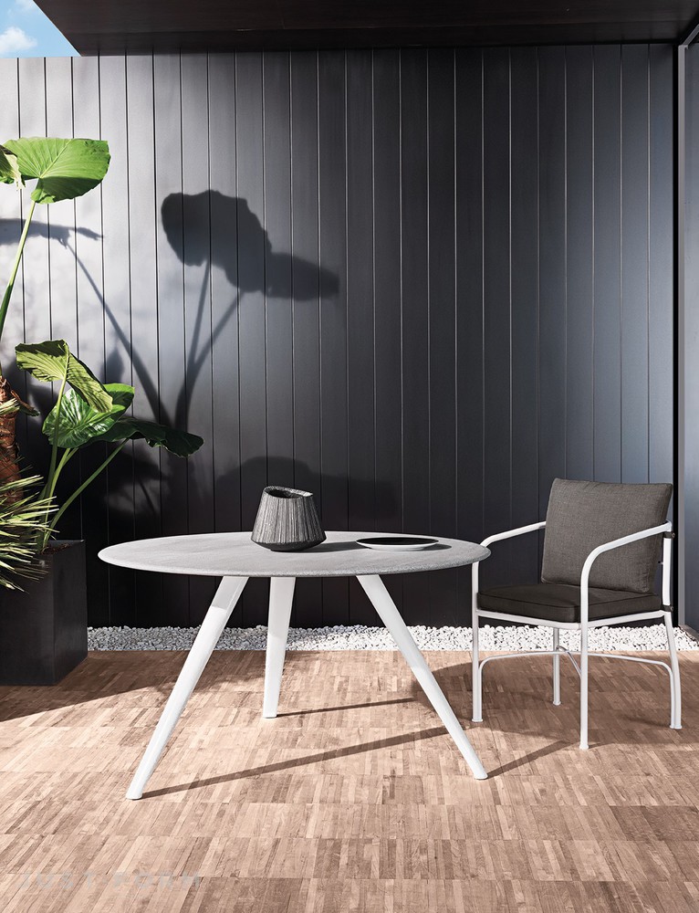 Стол Evans Outdoor фабрика Minotti фотография № 1