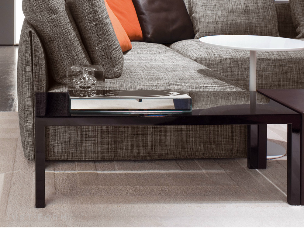 Столик Florence фабрика Minotti фотография № 3