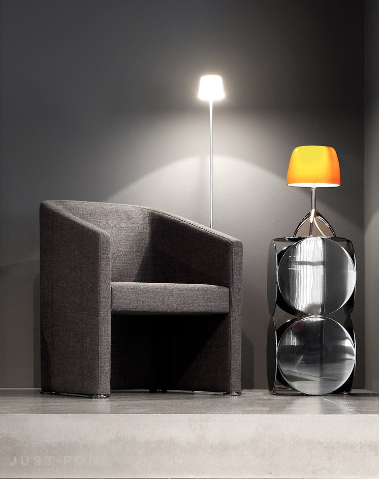 Столик Still фабрика Minotti фотография № 3