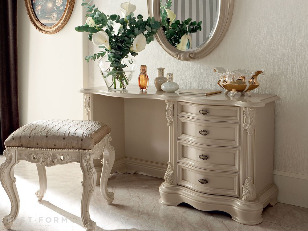 Туалетный столик 13208 фабрика Modenese Gastone фотография № 1