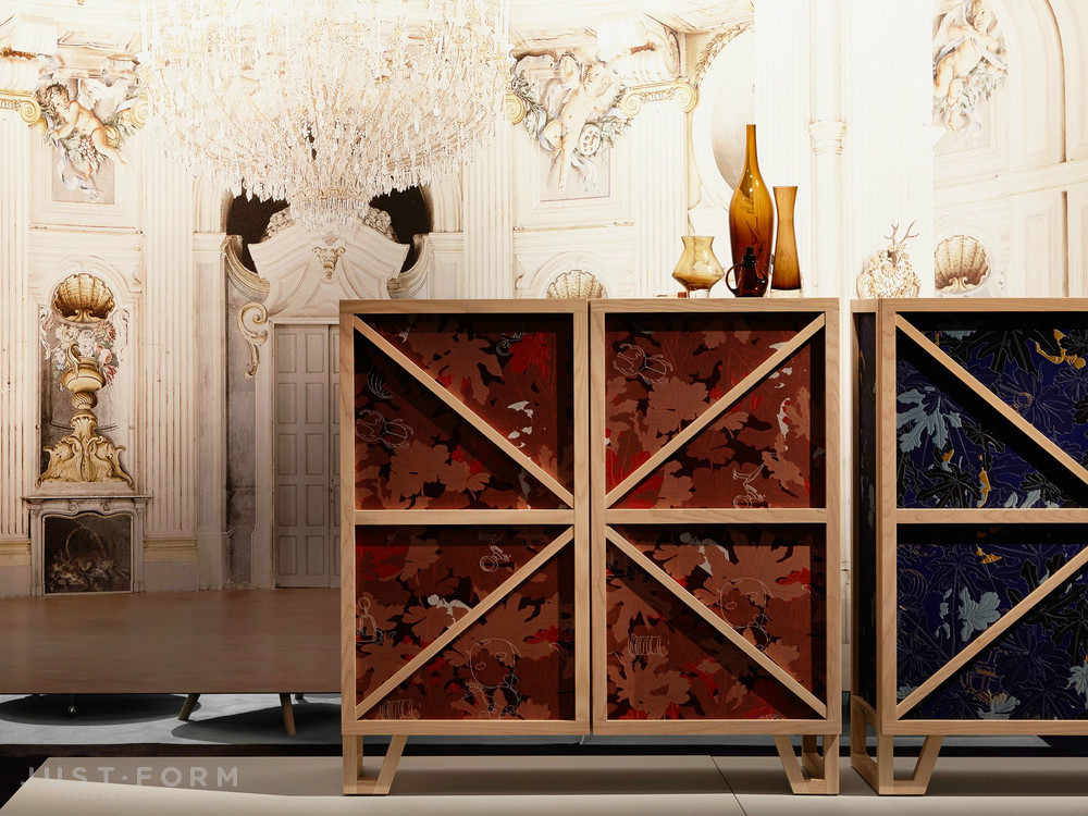 Сервант Tudor Low Cupboard фабрика Moooi фотография № 2