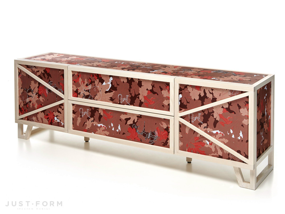 Тумба для гостиной Tudor Buffet фабрика Moooi фотография № 1