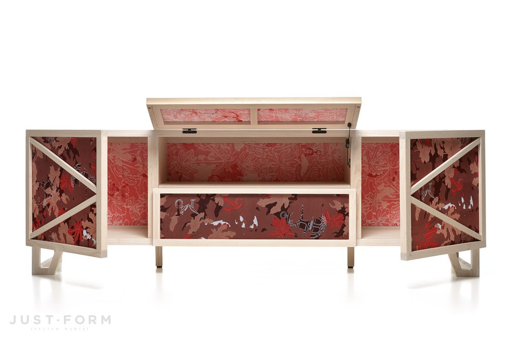 Тумба для гостиной Tudor Buffet фабрика Moooi фотография № 2