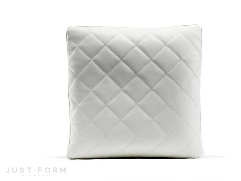 Диванная подушка Boutique Pillow фабрика Moooi фотография № 11