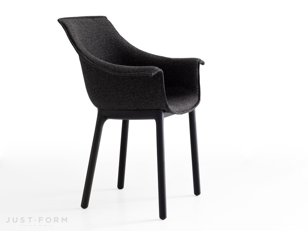 Кресло Draped Chair фабрика Porro фотография № 1