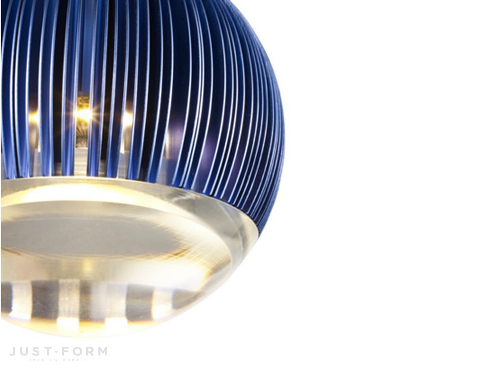 Подвесной светильник Fin Light Round Blue фабрика Tom Dixon фотография № 5