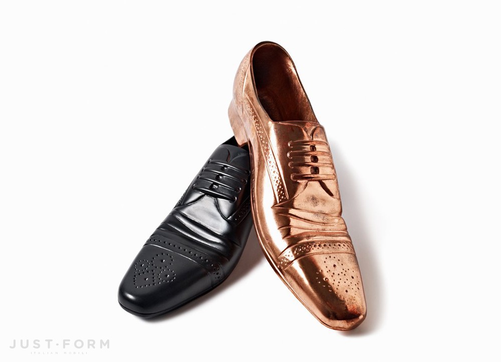 Декоративный предмет Cast Shoe Copper фабрика Tom Dixon фотография № 4