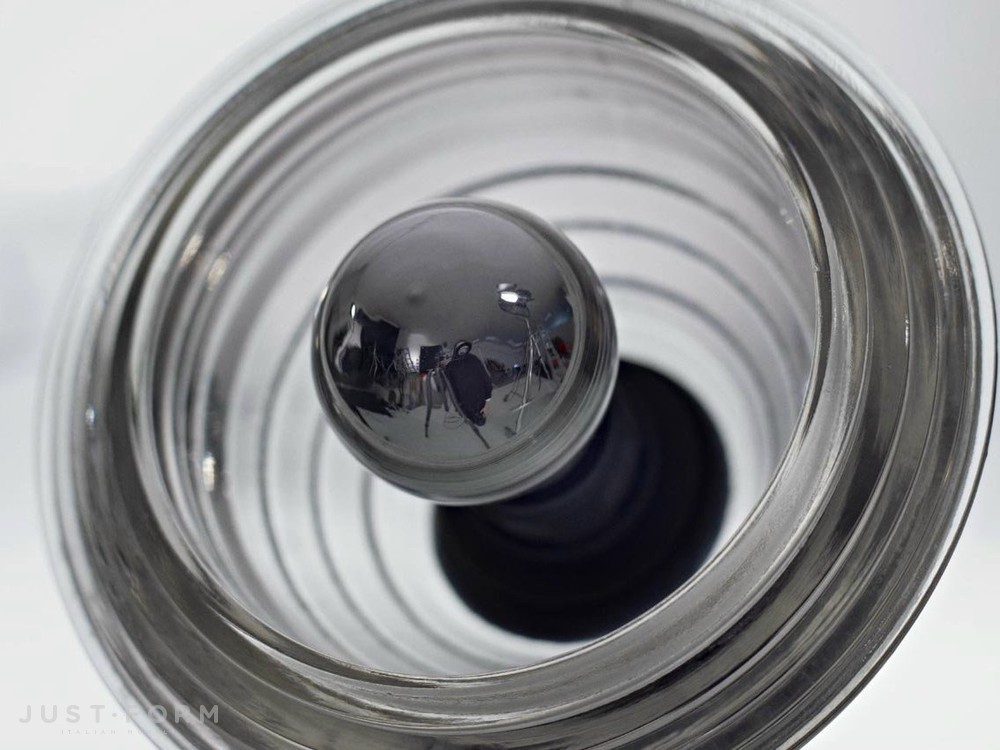Подвесной светильник Pressed Glass Light Bowl фабрика Tom Dixon фотография № 3