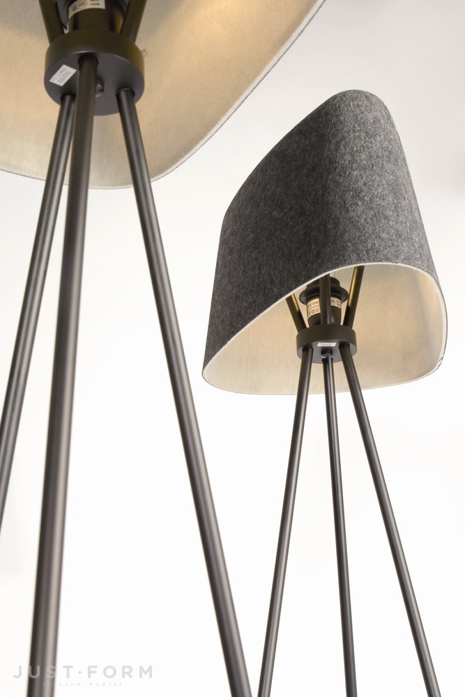 Напольный светильник Felt Shade Tripod Stand фабрика Tom Dixon фотография № 3