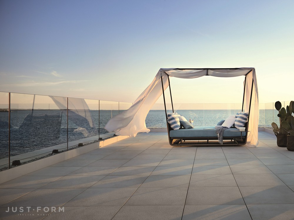 Садовая кровать Portofino фабрика Roberti Rattan фотография № 1