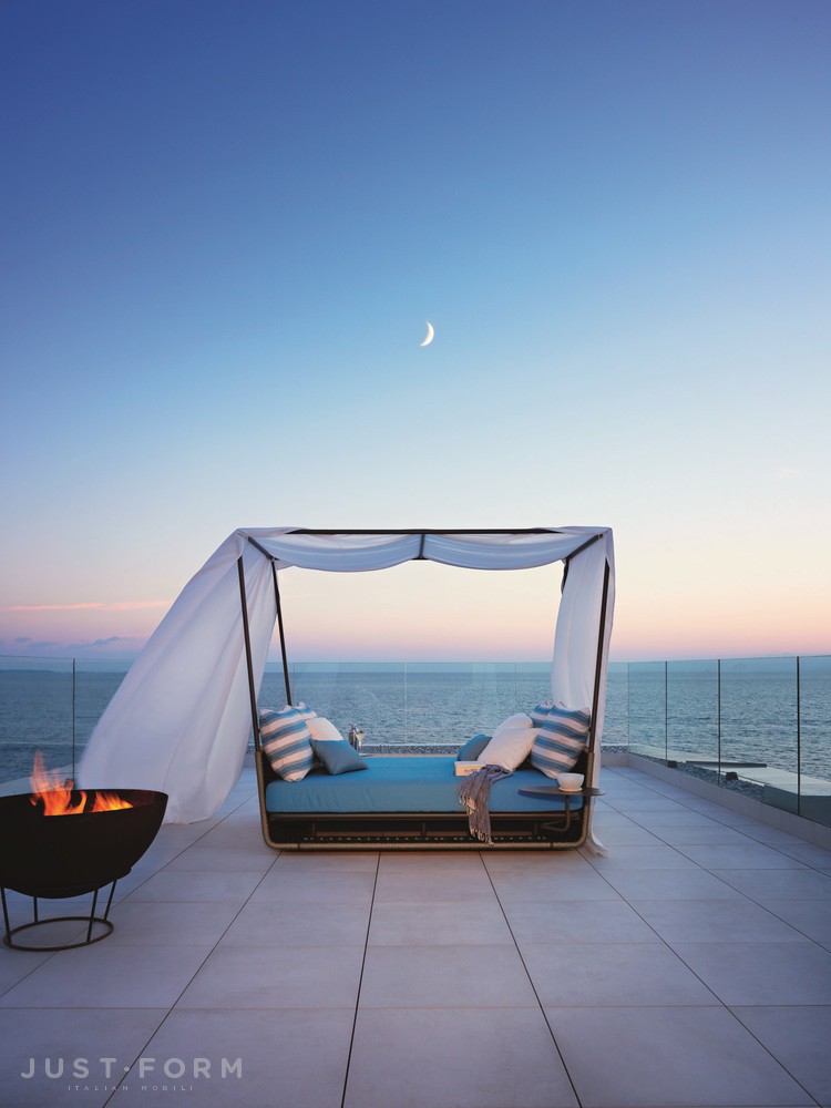 Садовая кровать Portofino фабрика Roberti Rattan фотография № 2