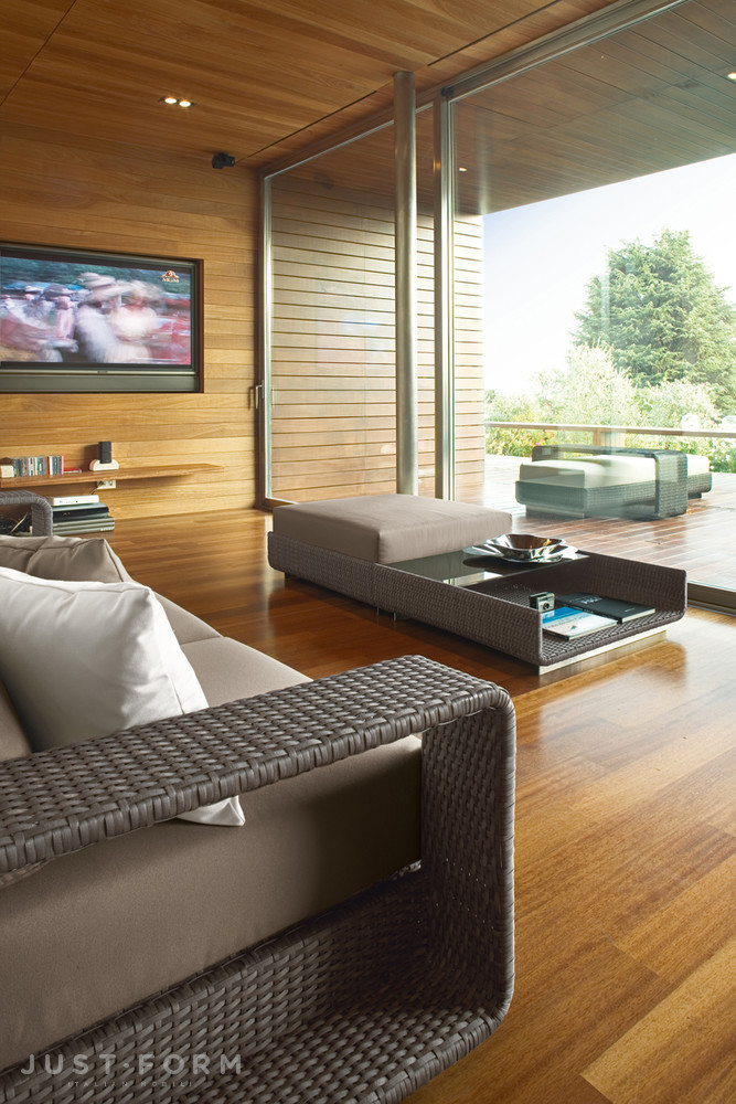 Садовый столик Hamptons фабрика Roberti Rattan фотография № 7