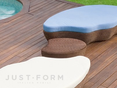 Садовый пуф Les Iles фабрика Roberti Rattan фотография № 1