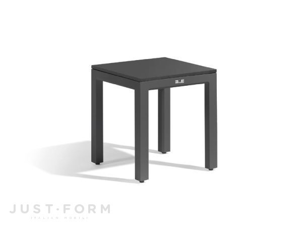 Придиванный садовый столик Quarto фабрика Manutti фотография № 1