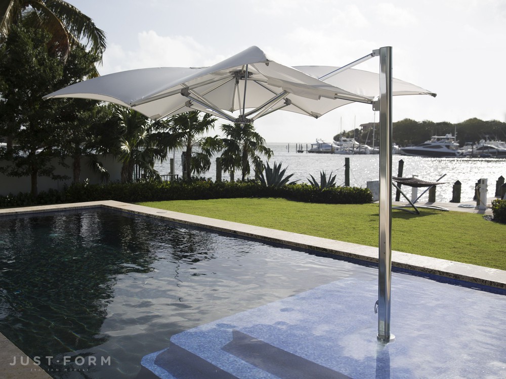 Садовый зонт Ocean Master Max Manta Cantilever фабрика Tuuci фотография № 4