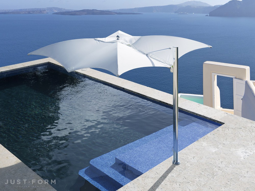 Садовый зонт Ocean Master Max Manta Cantilever фабрика Tuuci фотография № 1