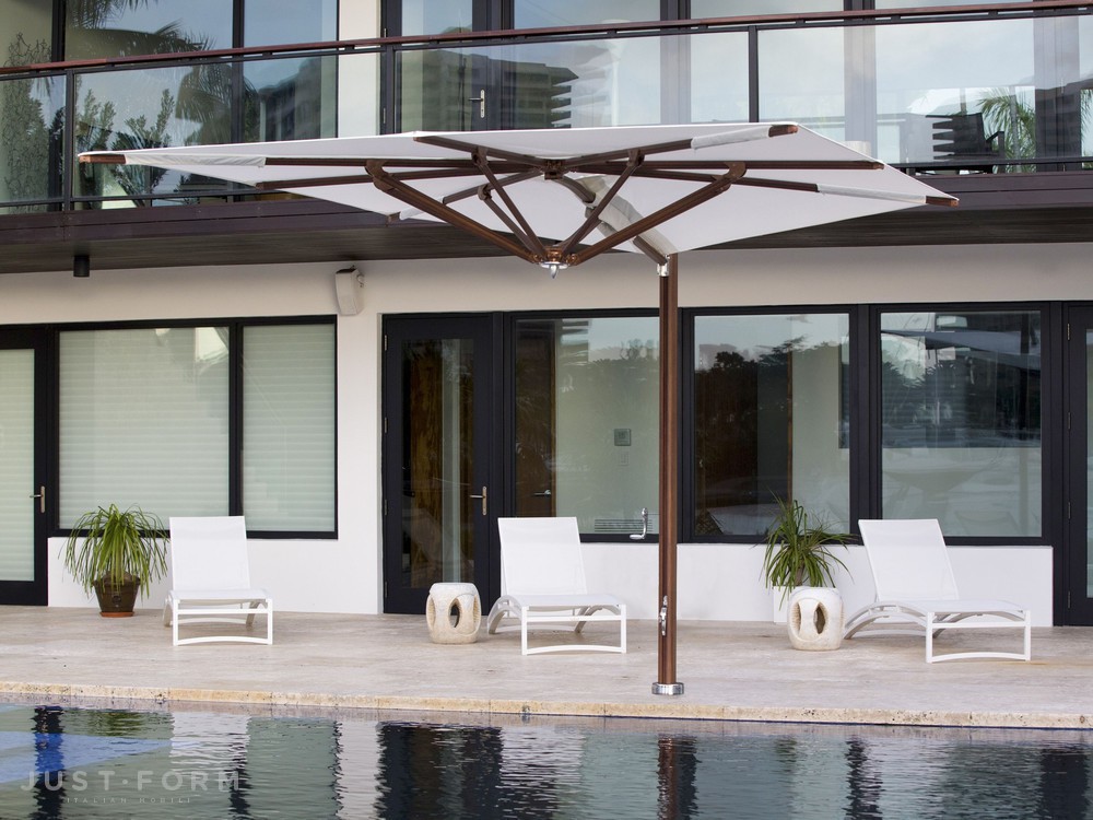 Садовый зонт Plantation Max Zero Horizon Cantilever фабрика Tuuci фотография № 1