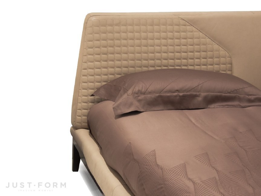 Кровать V147 фабрика Aston Martin Interiors фотография № 2
