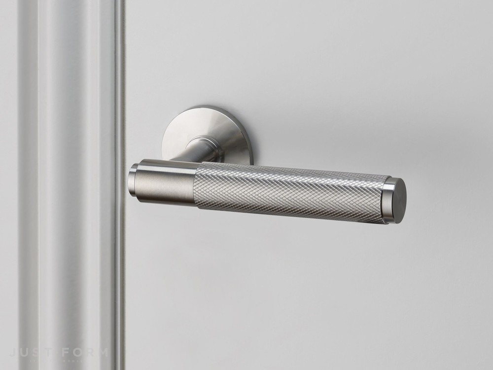 Нажимная дверная ручка Door Handle / Cross / Steel фабрика Buster + Punch фотография № 3