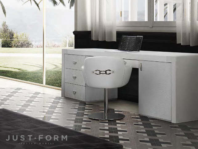 Письменный стол Lexinghton фабрика Formitalia Group фотография № 1