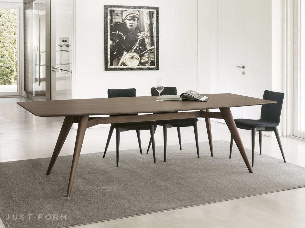 Стол Novecento фабрика Pacini & Cappellini фотография № 1