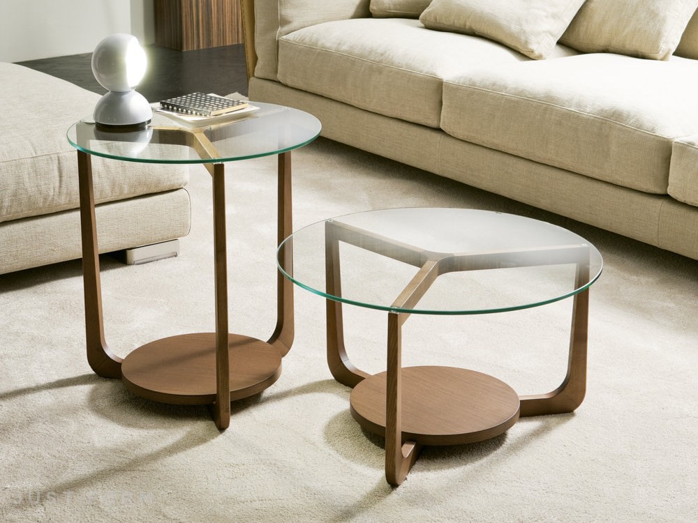 Столик Isola фабрика Pacini & Cappellini фотография № 1