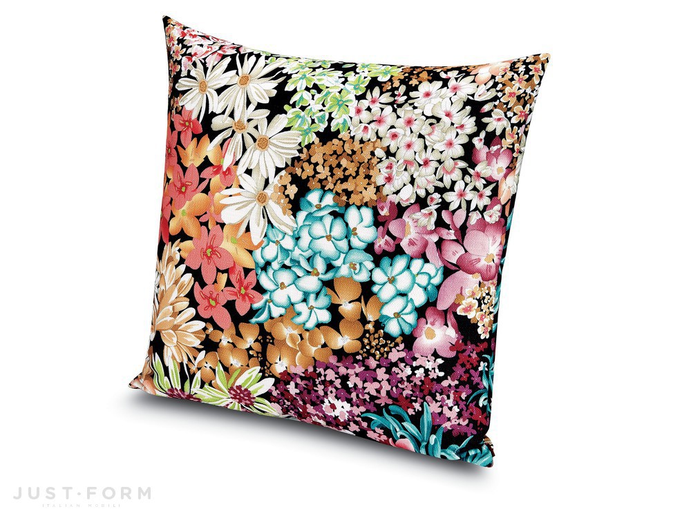 Диванная подушка Suomi фабрика Missoni Home фотография № 1