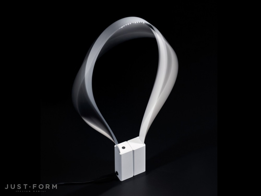 Настольный светильник Fluida фабрика Martinelli Luce фотография № 1