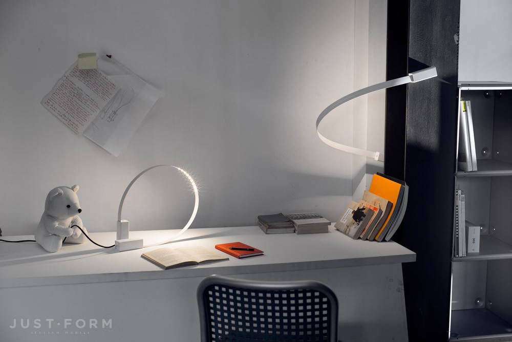 Настольный светильник Fluida фабрика Martinelli Luce фотография № 3