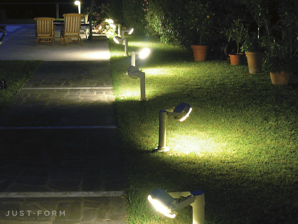 Напольный светильник Sistema Out фабрика Martinelli Luce фотография № 3