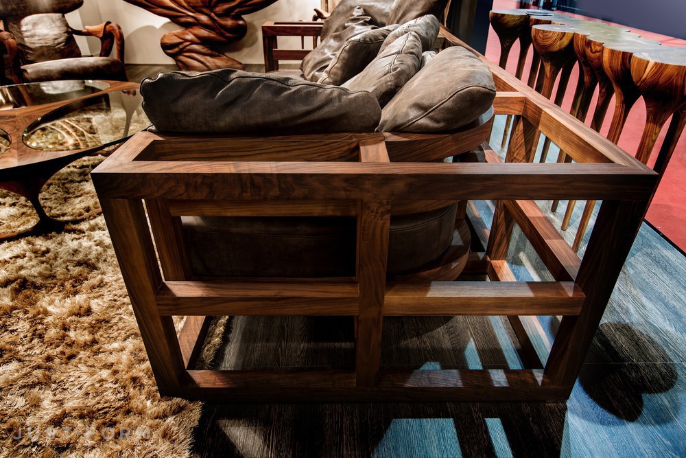 Диван Squeleton Sofa фабрика Camus Collection фотография № 6