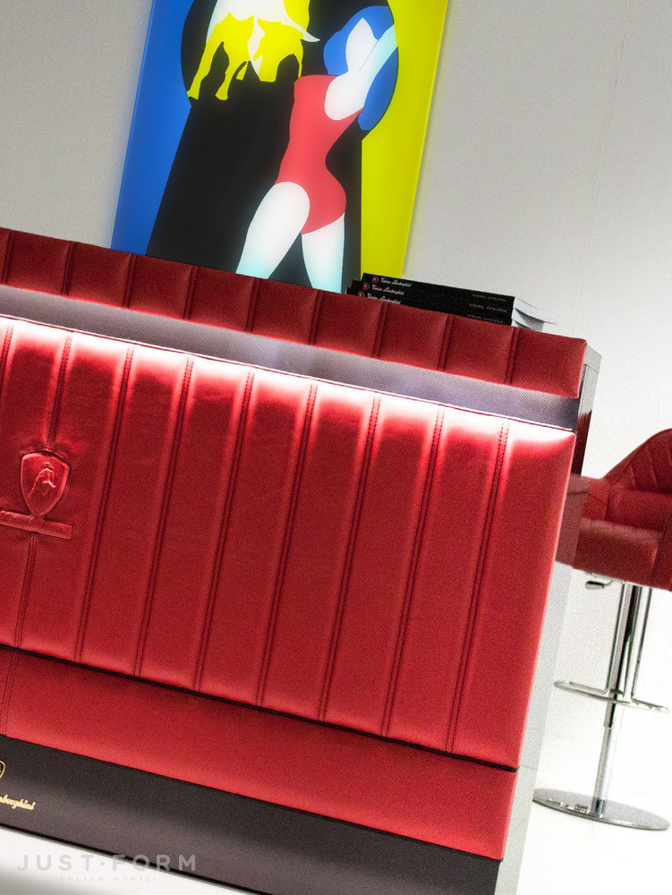 Стойка регистрации Suzuka фабрика Tonino Lamborghini Casa фотография № 2
