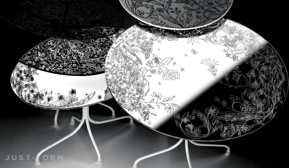 Серия столиков Bon Bon фабрика Moroso фотография № 1