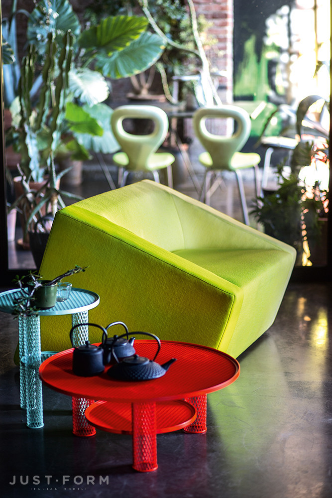 Кресло Blur фабрика Moroso фотография № 1