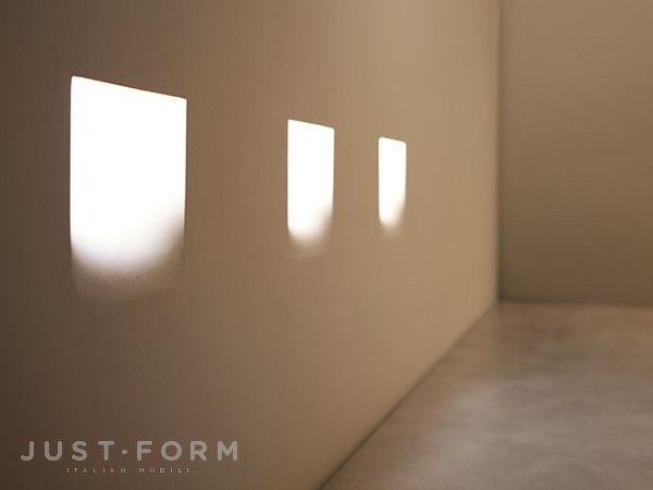 Сопровождающая подсветка Square Light Large фабрика Flos фотография № 1