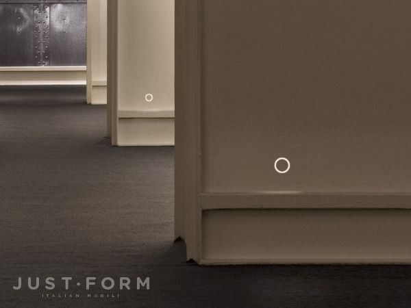 Сопровождающая подсветка G O In фабрика Flos фотография № 1