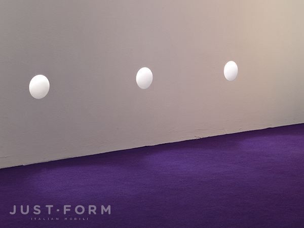 Сопровождающая подсветка Round Light Large фабрика Flos фотография № 1